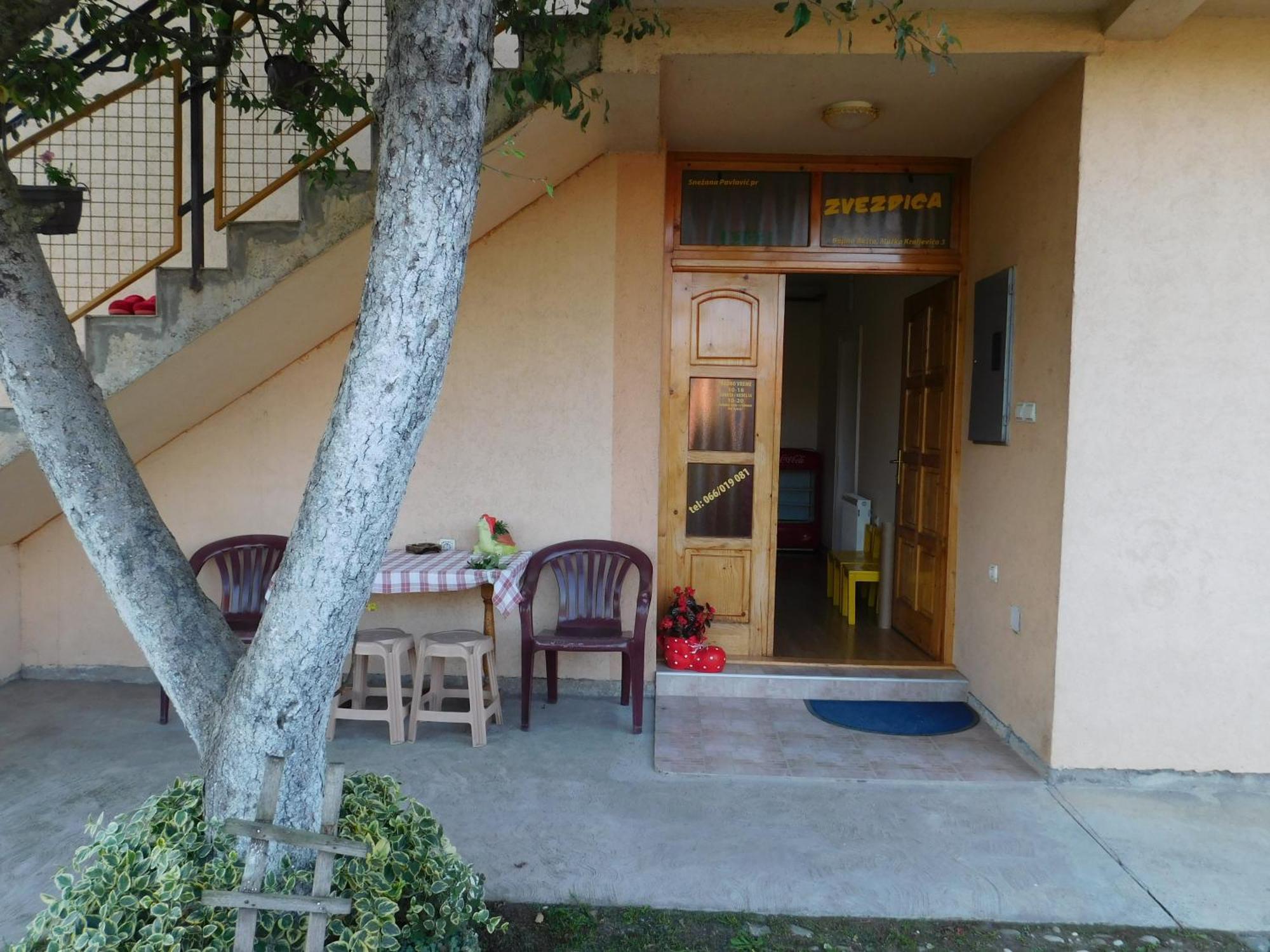Zvezdica Apartment Баина Баща Екстериор снимка
