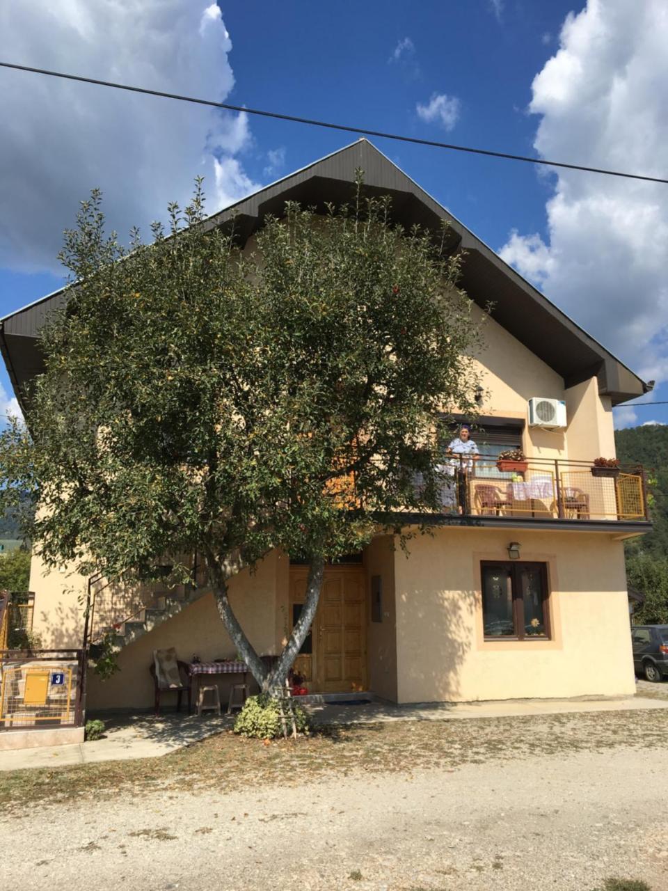 Zvezdica Apartment Баина Баща Екстериор снимка